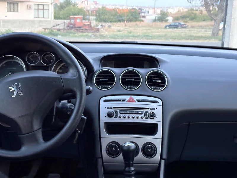 Peugeot 308 2010 год.1.6 HDI 109 PS Panorama Full, снимка 12 - Автомобили и джипове - 51671214
