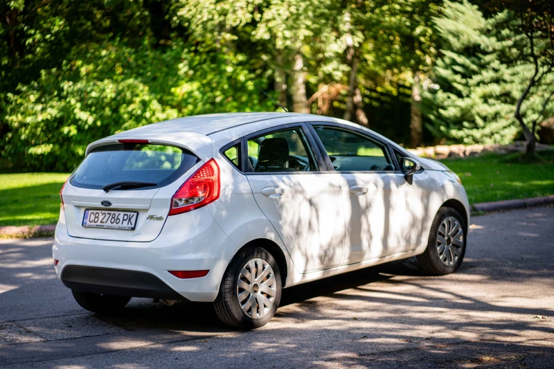 Ford Fiesta, снимка 4 - Автомобили и джипове - 51734436