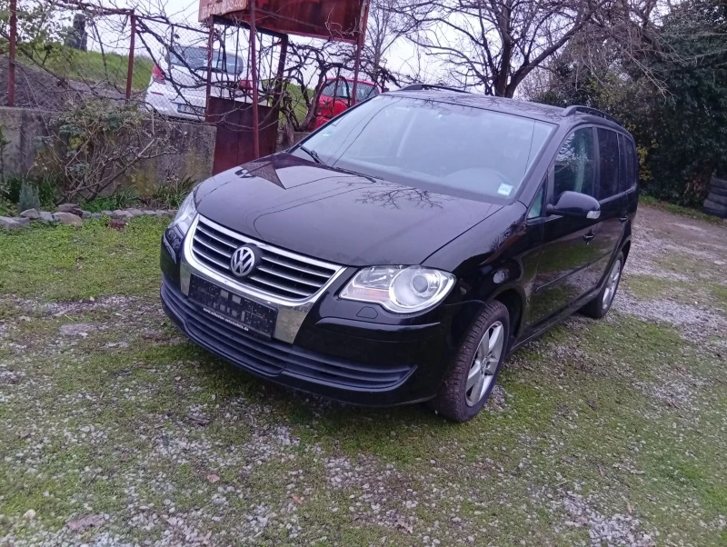 VW Touran 2.0 TDI , снимка 3 - Автомобили и джипове - 52943106