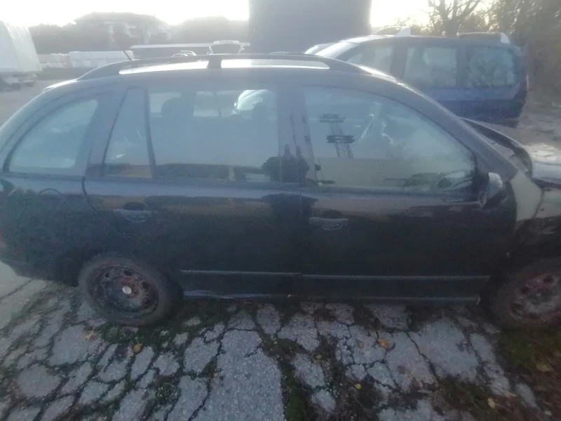 Skoda Fabia Fabia, снимка 12 - Автомобили и джипове - 52949597