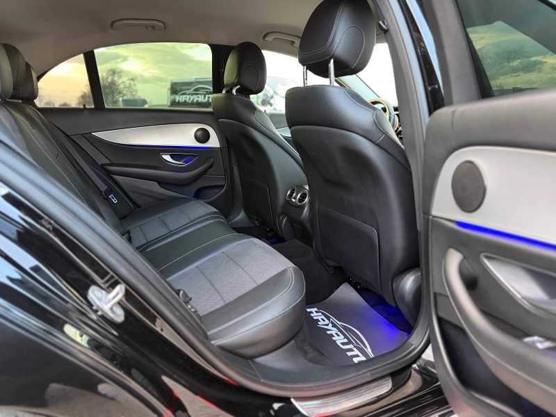 Mercedes-Benz E 220 d= Sport= 9G-tronic= LED= Ambient= Camera= , снимка 13 - Автомобили и джипове - 53014052