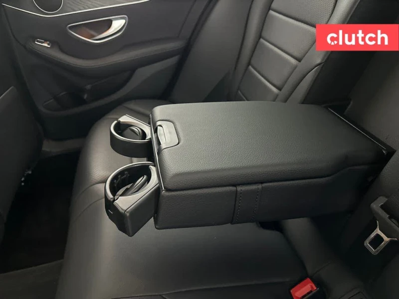 Mercedes-Benz C 300 4MATIC* АвтоКредит* (Цена до БГ) , снимка 12 - Автомобили и джипове - 53572337