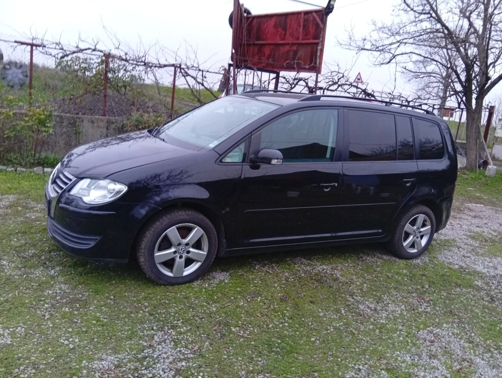 VW Touran 2.0 TDI , снимка 1