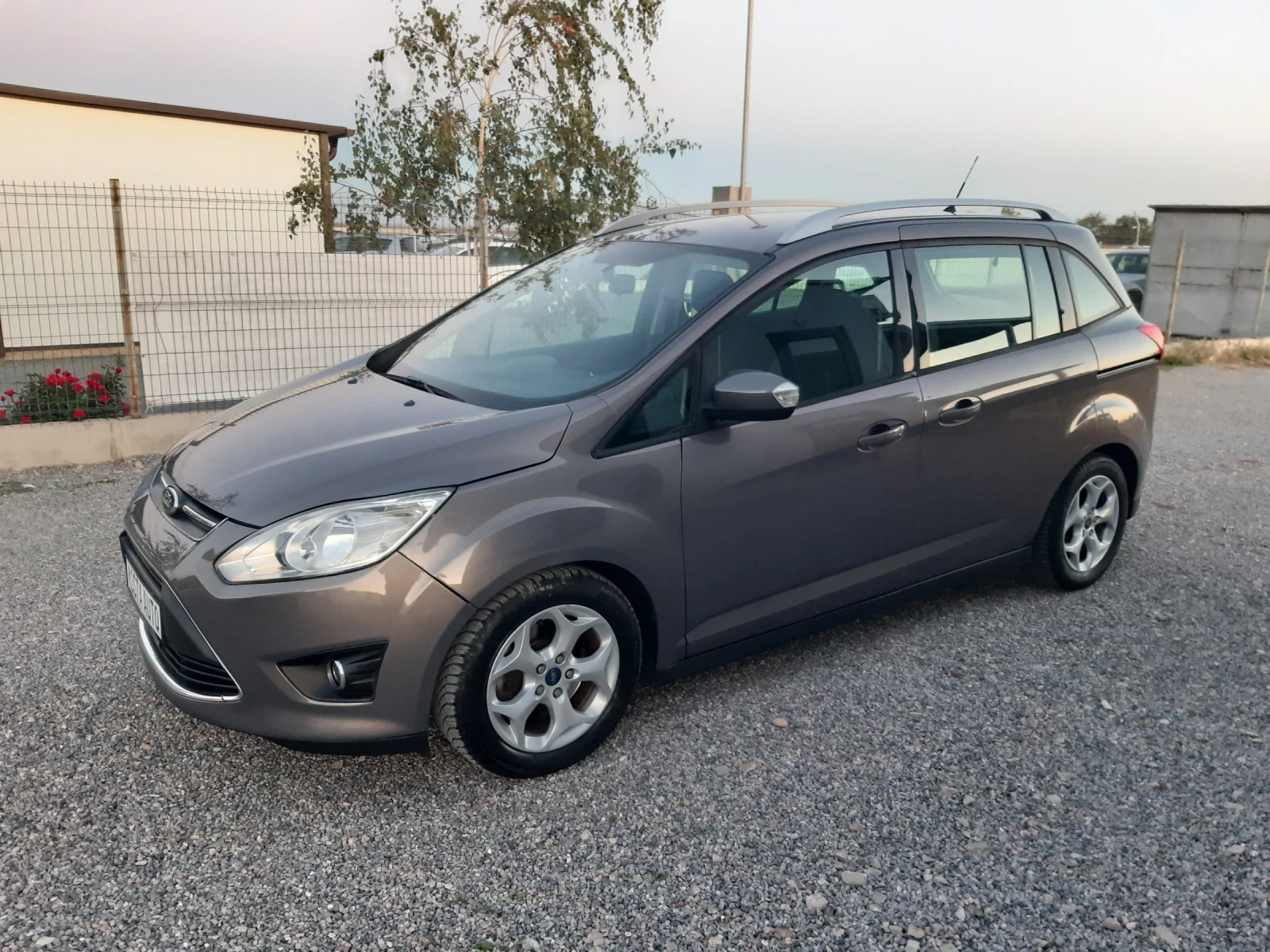 Ford Grand C-Max като нов 7 места - изображение 10