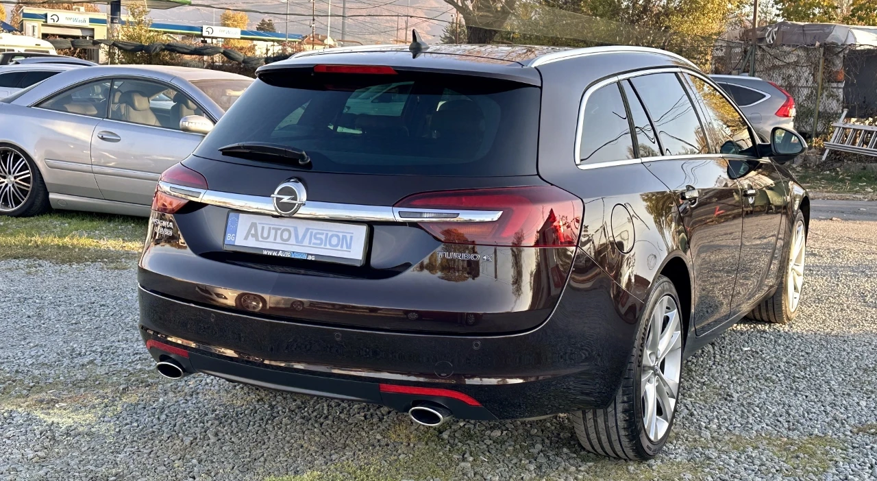 Opel Insignia 2.0T 4x4, Autom.Navi, PANORAMA - изображение 2