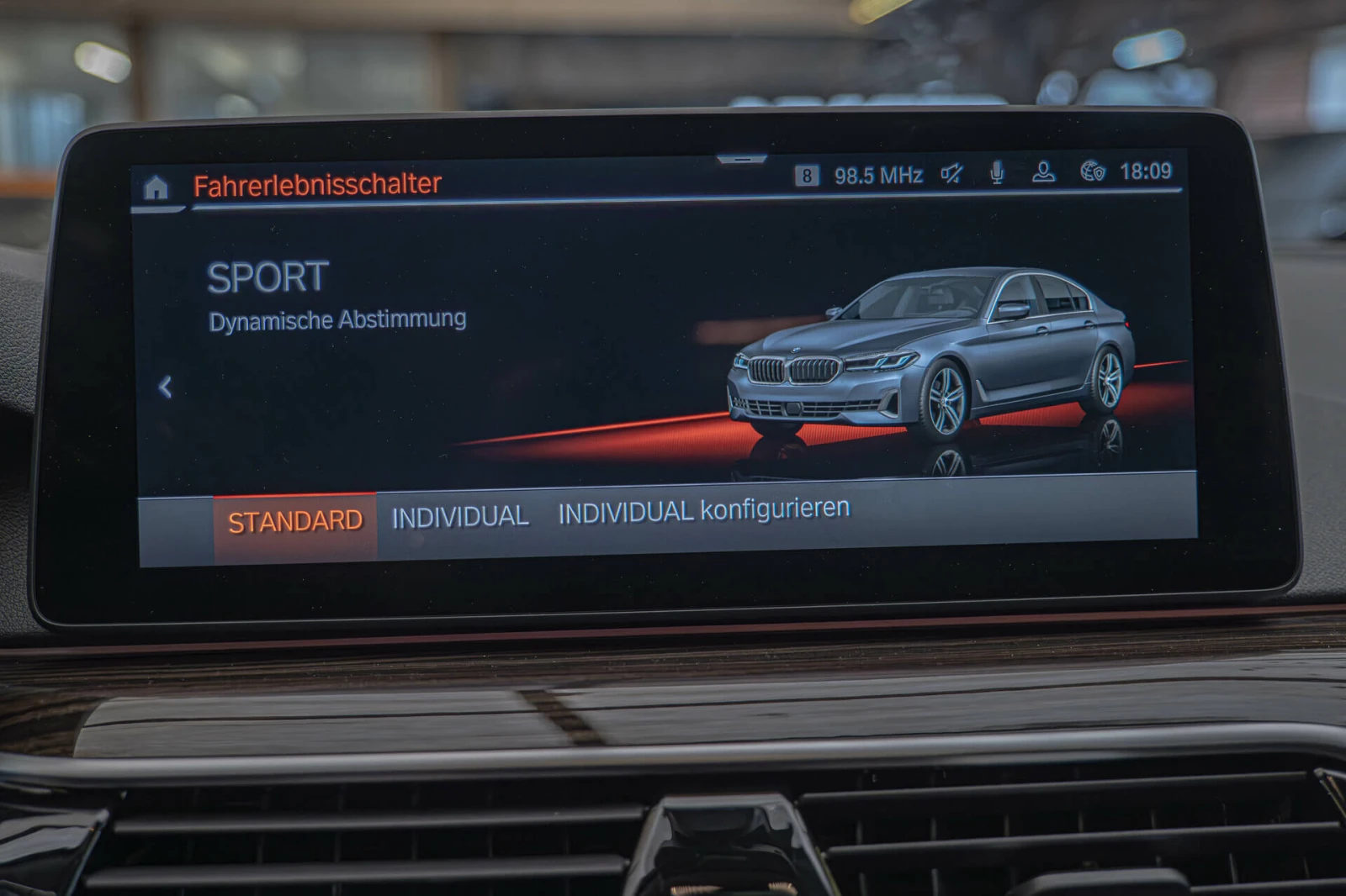 BMW 530 G30/xDrive/Virtual///Sport/HuD | Mobile.bg   14