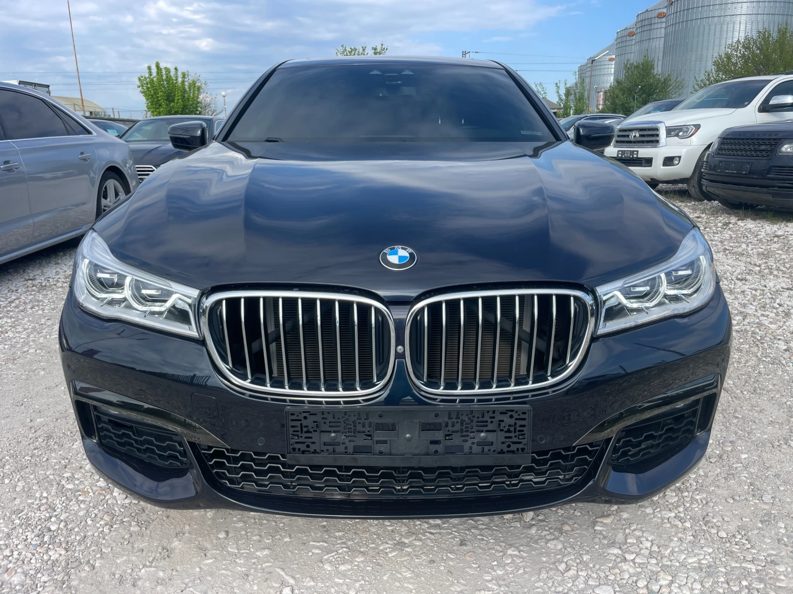BMW 750 LONG M-PACK Xdrive  HEAD-UP  - изображение 2