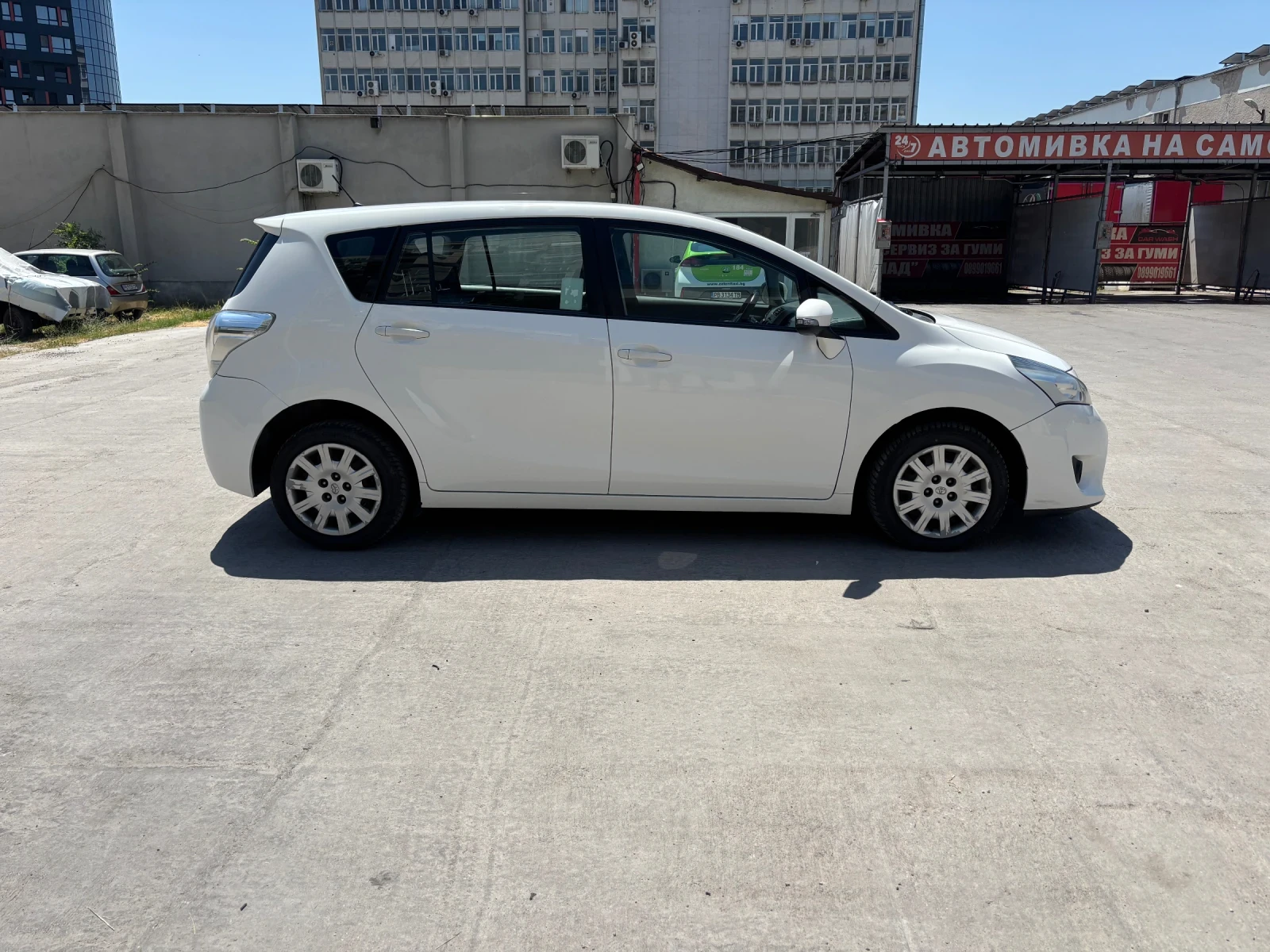 Toyota Verso 1.6 d4d - изображение 3