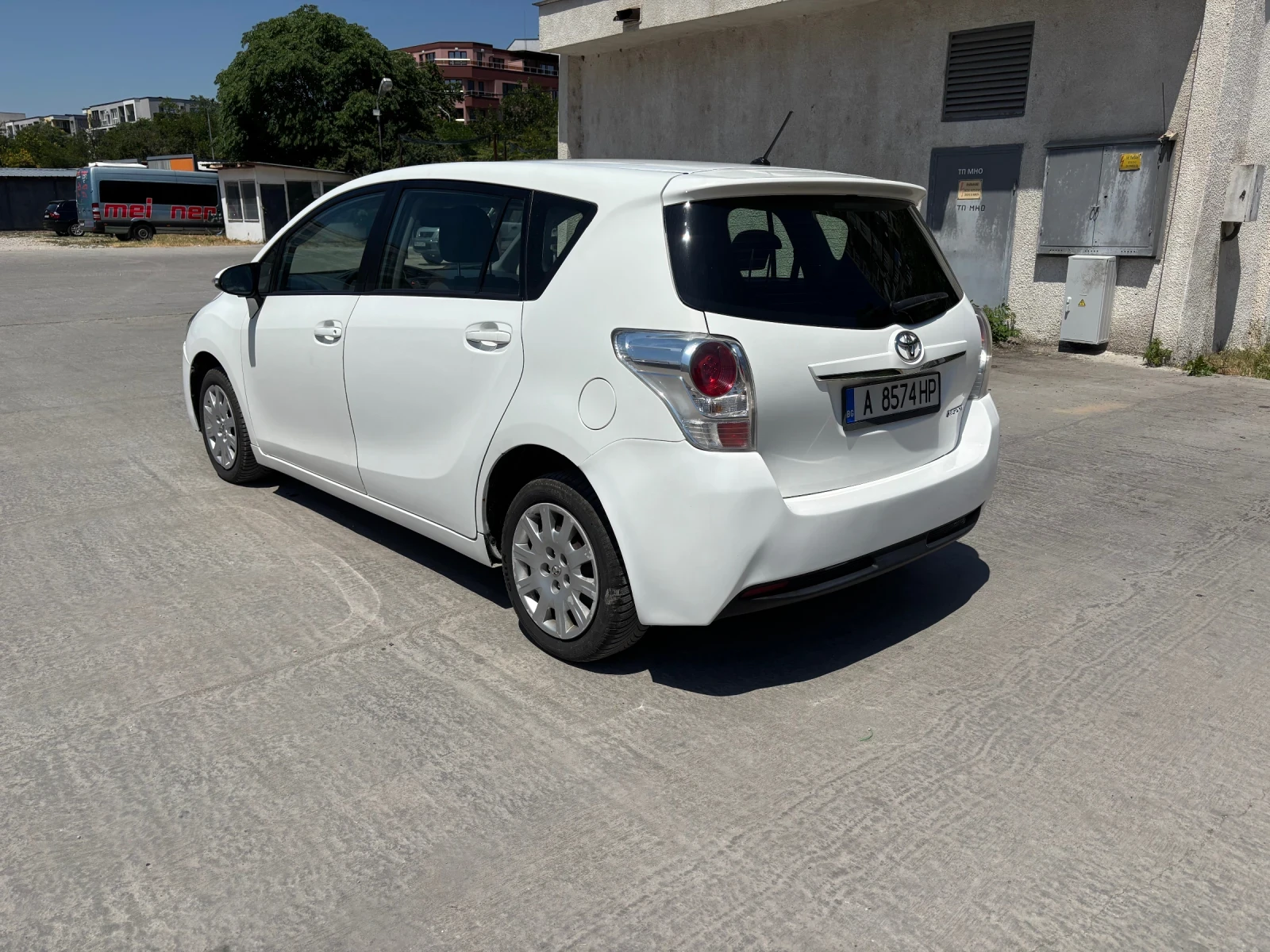 Toyota Verso 1.6 d4d - изображение 4
