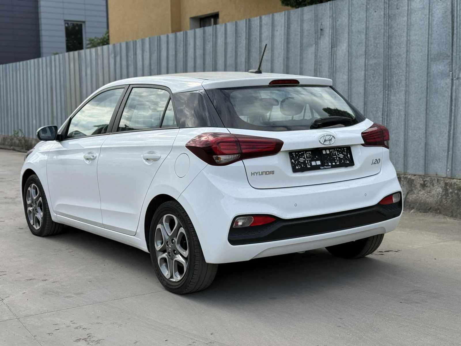 Hyundai I20 Active// ЛИЗИНГ - изображение 6