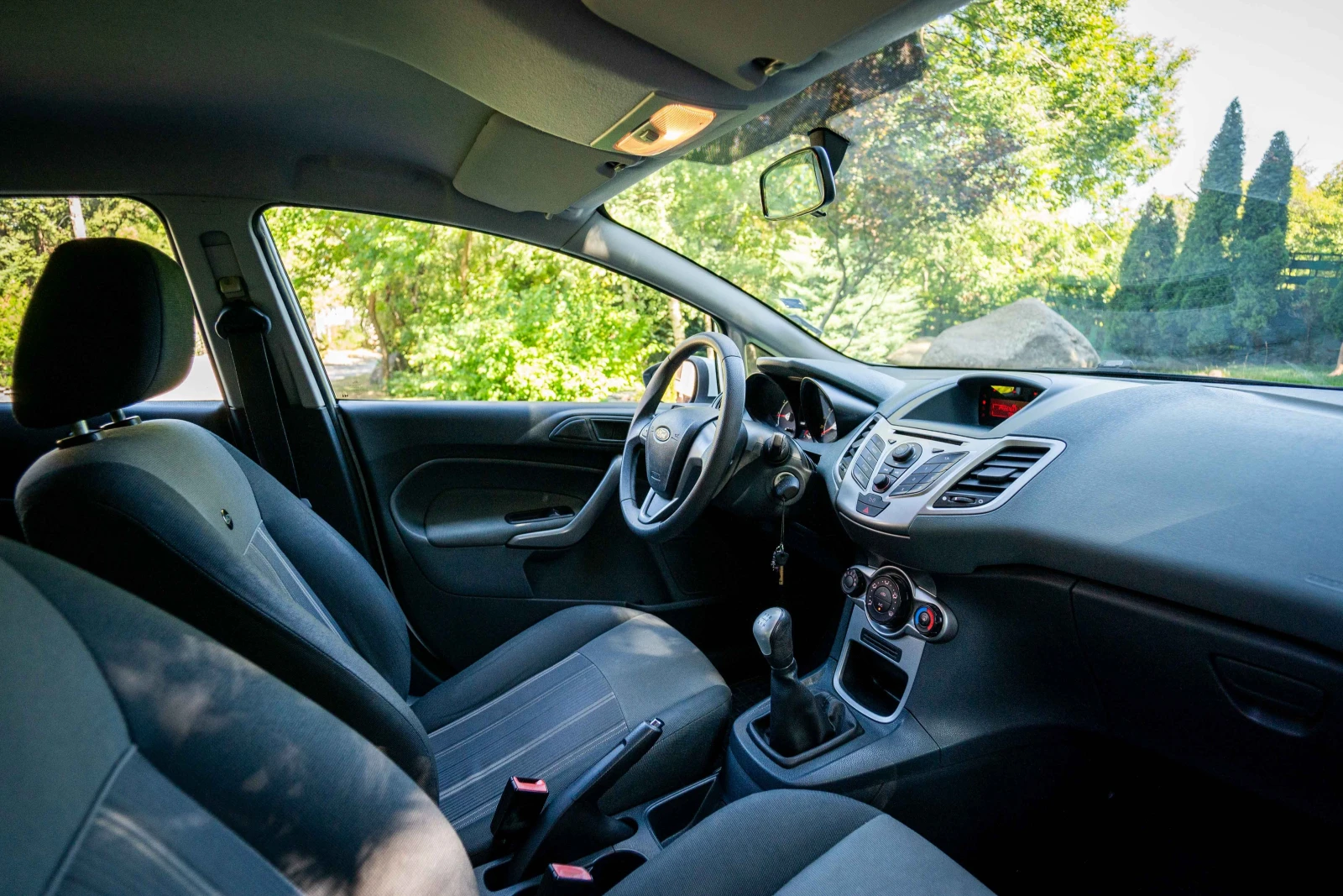 Ford Fiesta  - изображение 7