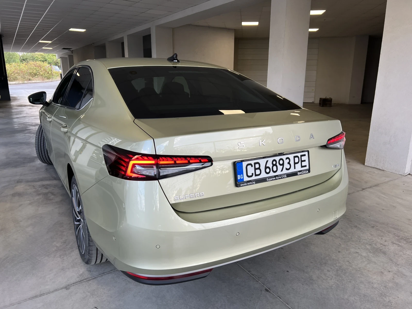 Skoda Superb 2.0TDI L&K | Mobile.bg — изображение 3