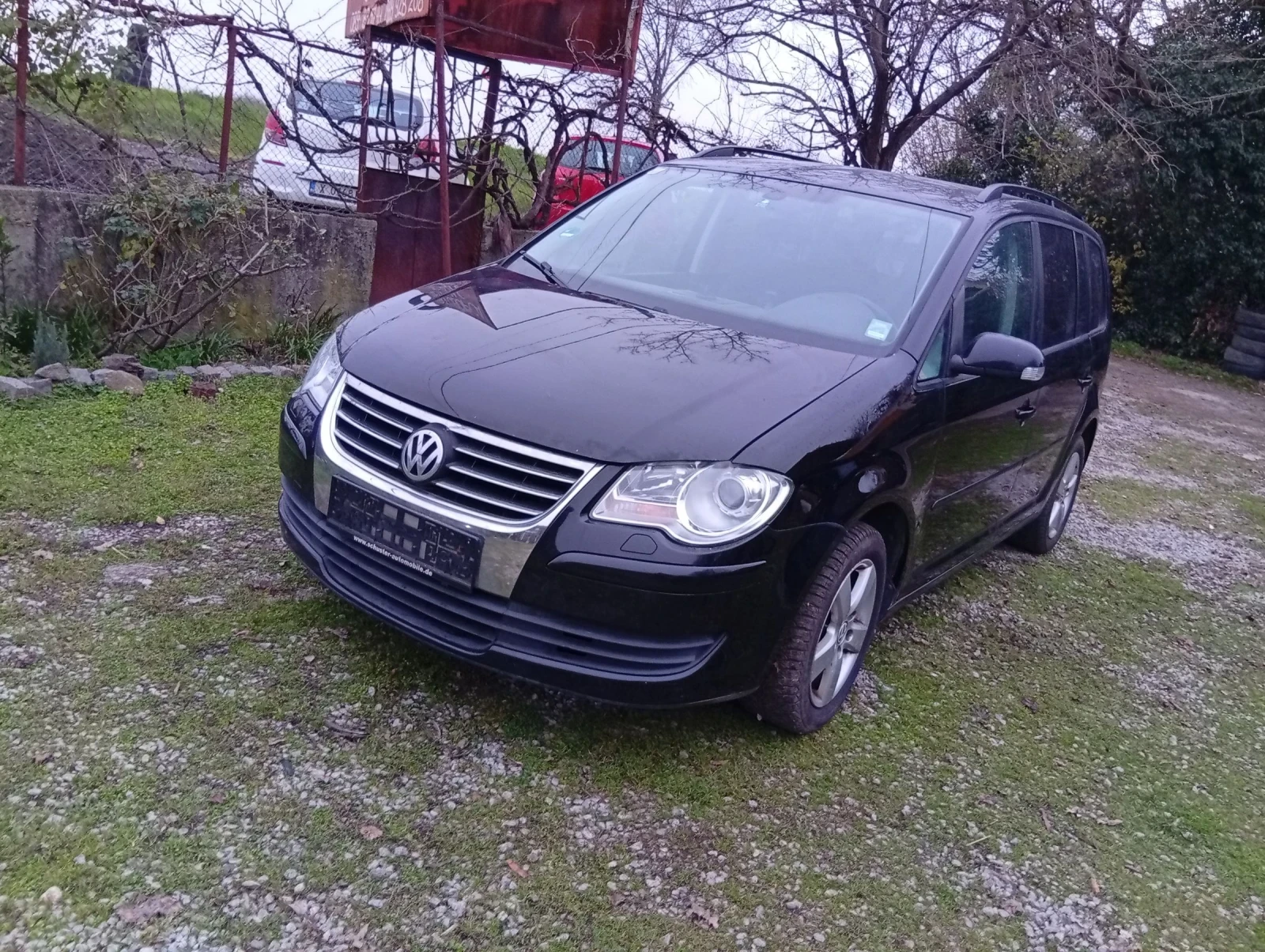 VW Touran 2.0 TDI  - изображение 3