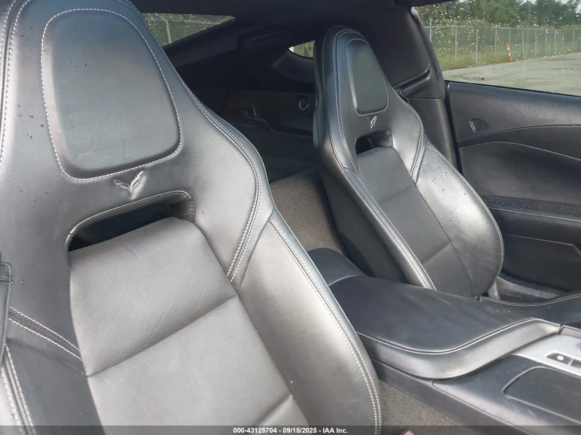 Chevrolet Corvette 6.2l Stingray, снимка 8 - Автомобили и джипове - 54078229