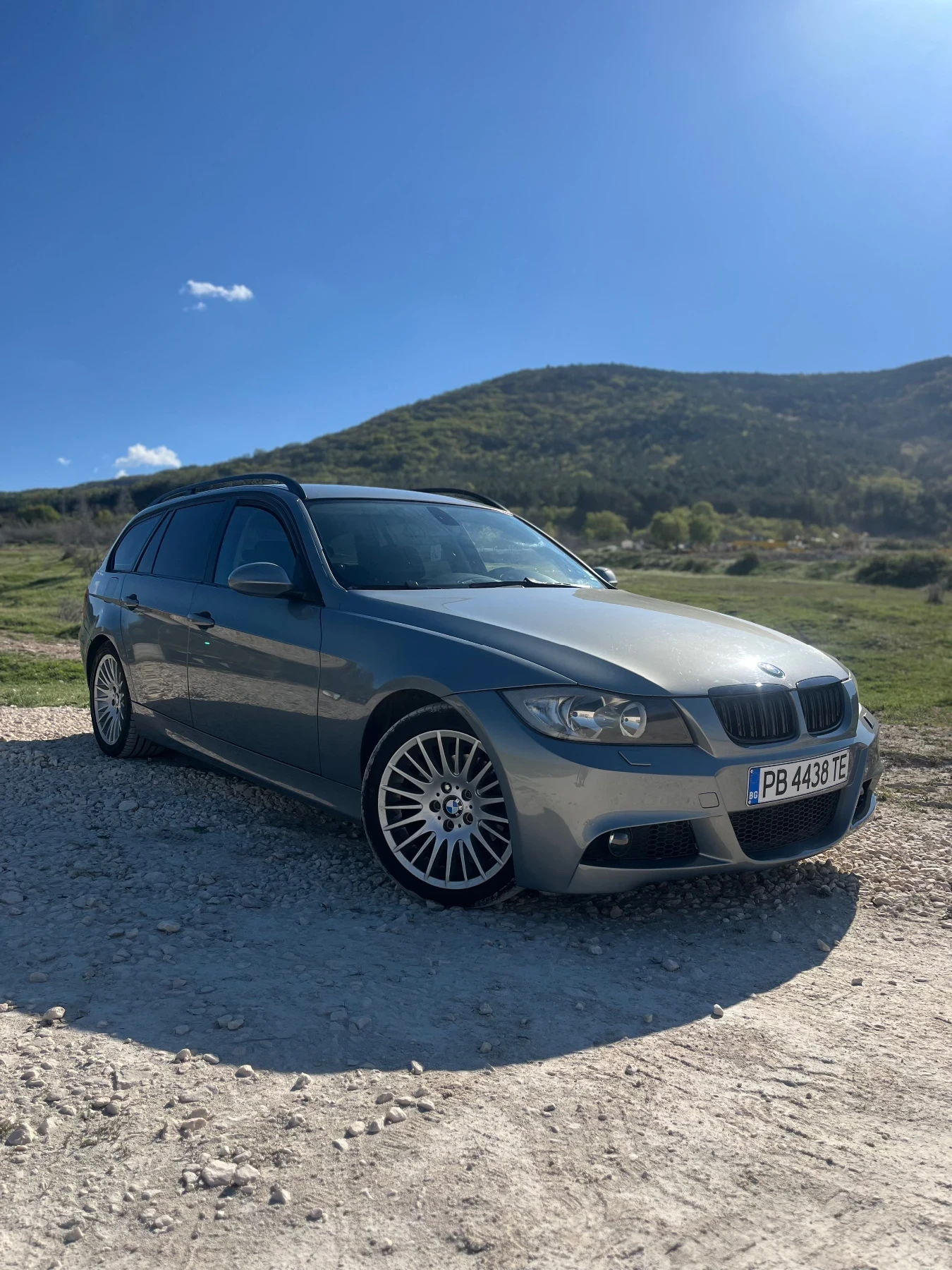 BMW 320