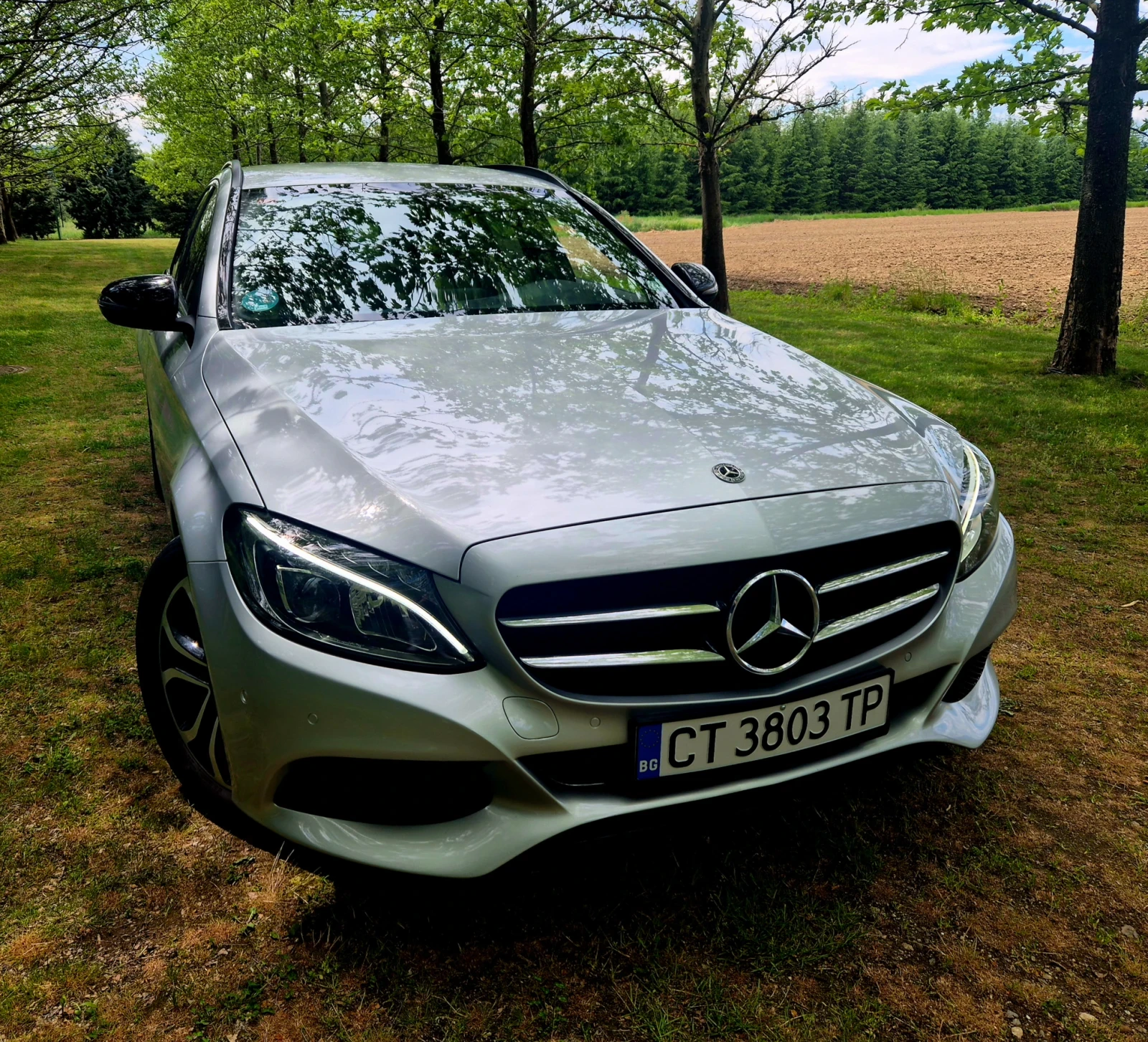 Mercedes-Benz C 220, снимка 2 - Автомобили и джипове - 54629396