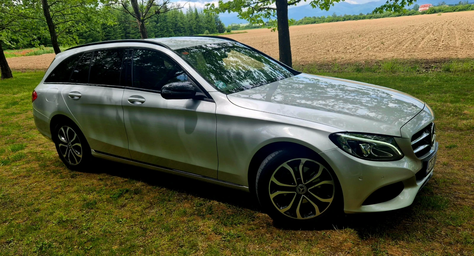 Mercedes-Benz C 220, снимка 4 - Автомобили и джипове - 54629396