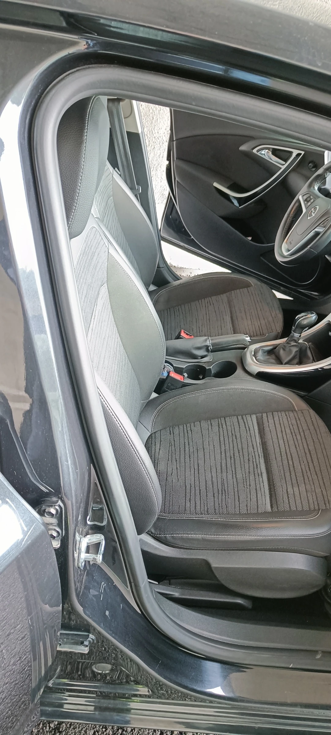 Opel Astra фабрична газ LPG, снимка 4 - Автомобили и джипове - 54760757
