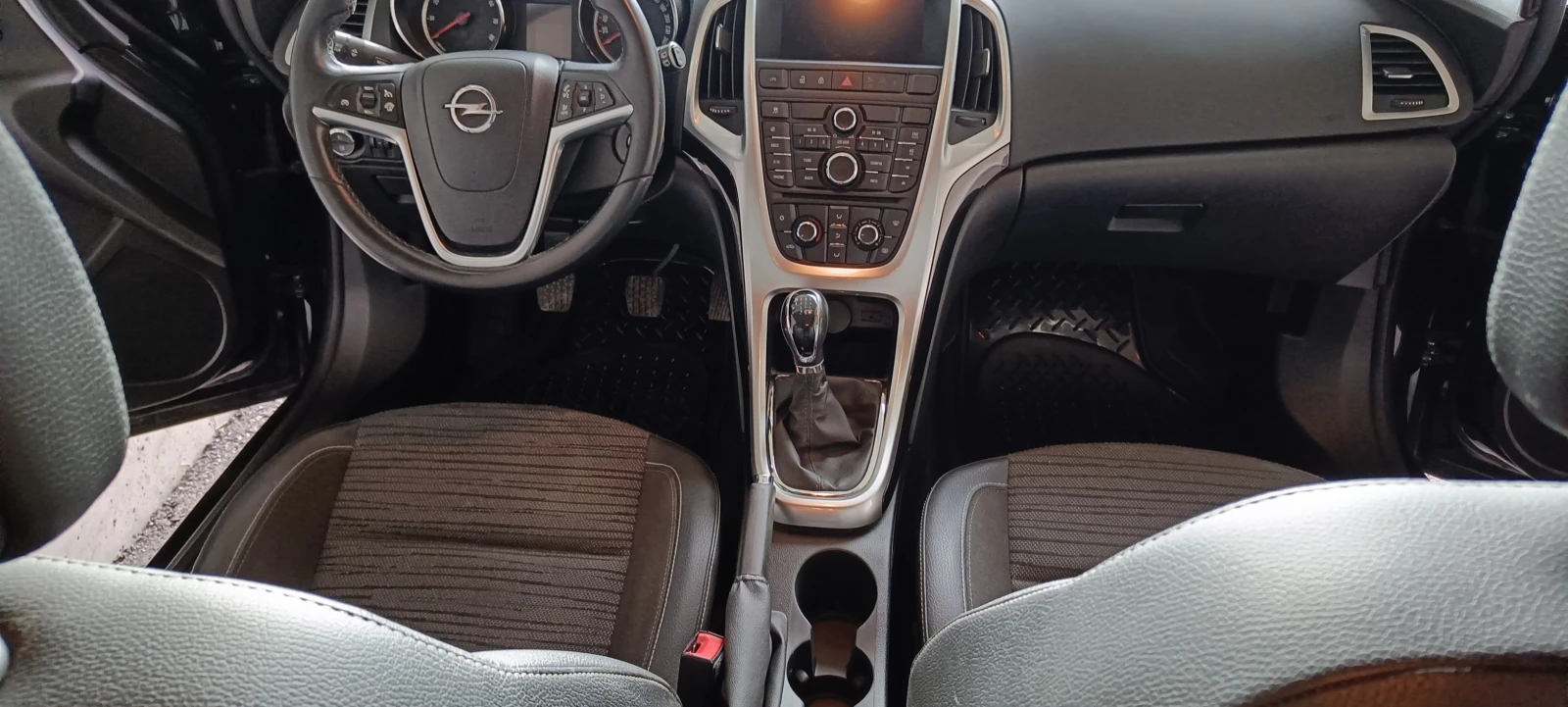 Opel Astra фабрична газ LPG, снимка 6 - Автомобили и джипове - 54760757