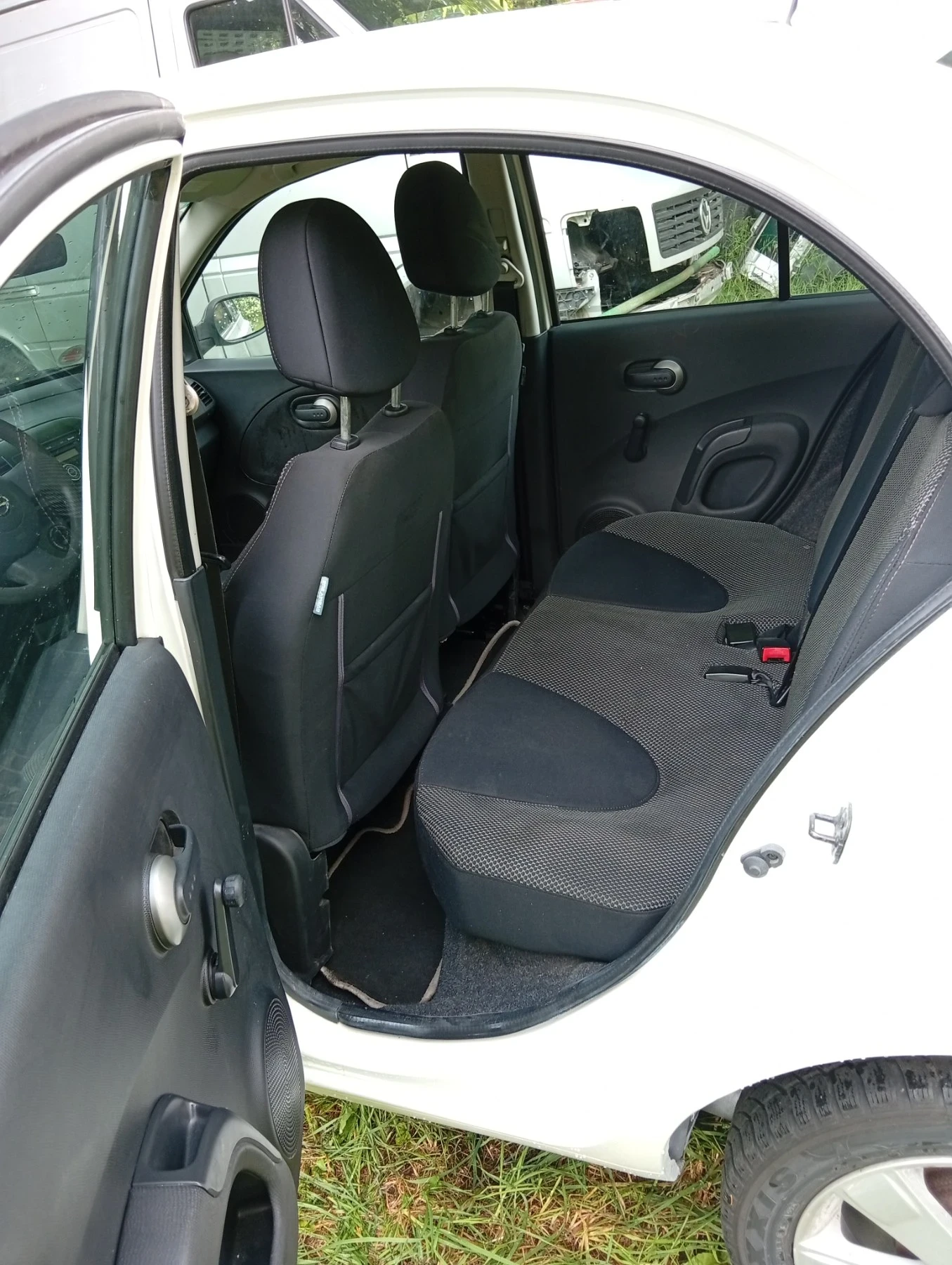 Nissan Micra, снимка 6 - Автомобили и джипове - 54981471