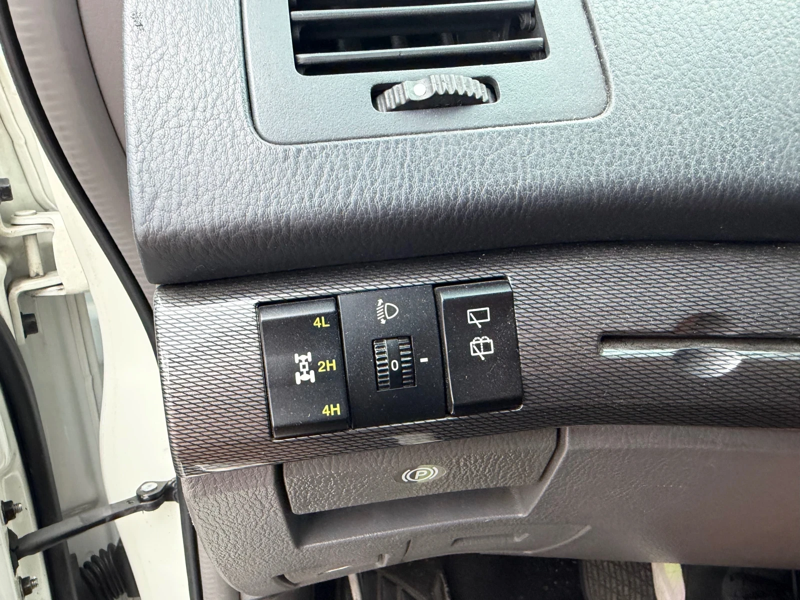 SsangYong Rodius 2.0D 6+ 1 4x4 Euro5b | Mobile.bg � ����������� 16