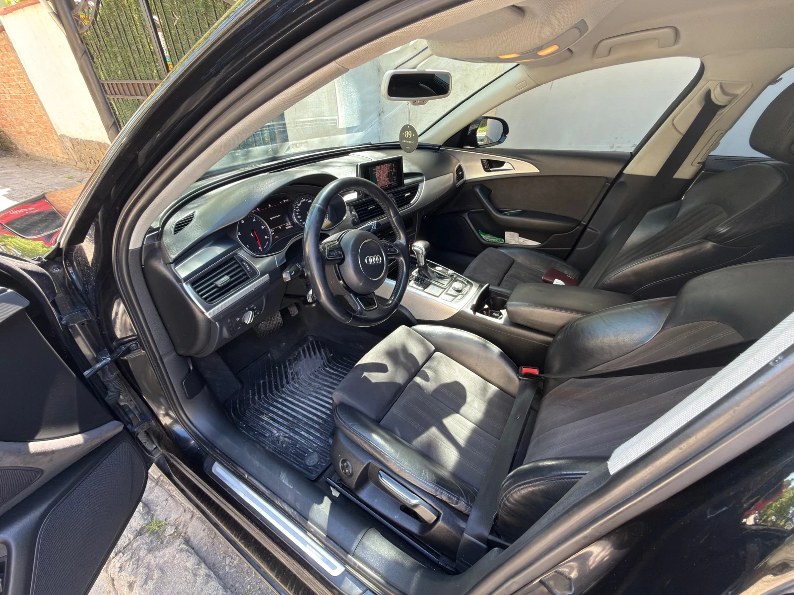 Audi A6 2.0 tdi , снимка 9 - Автомобили и джипове - 55159302