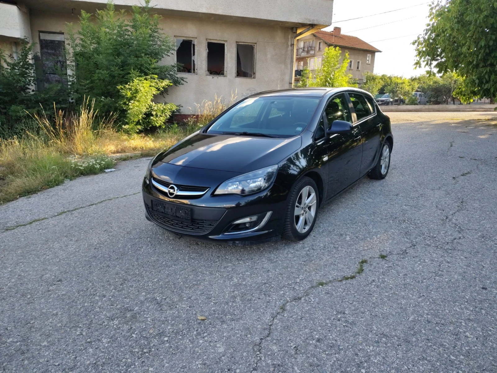Opel Astra 1.4 / Фабрична газ / 140кс. 