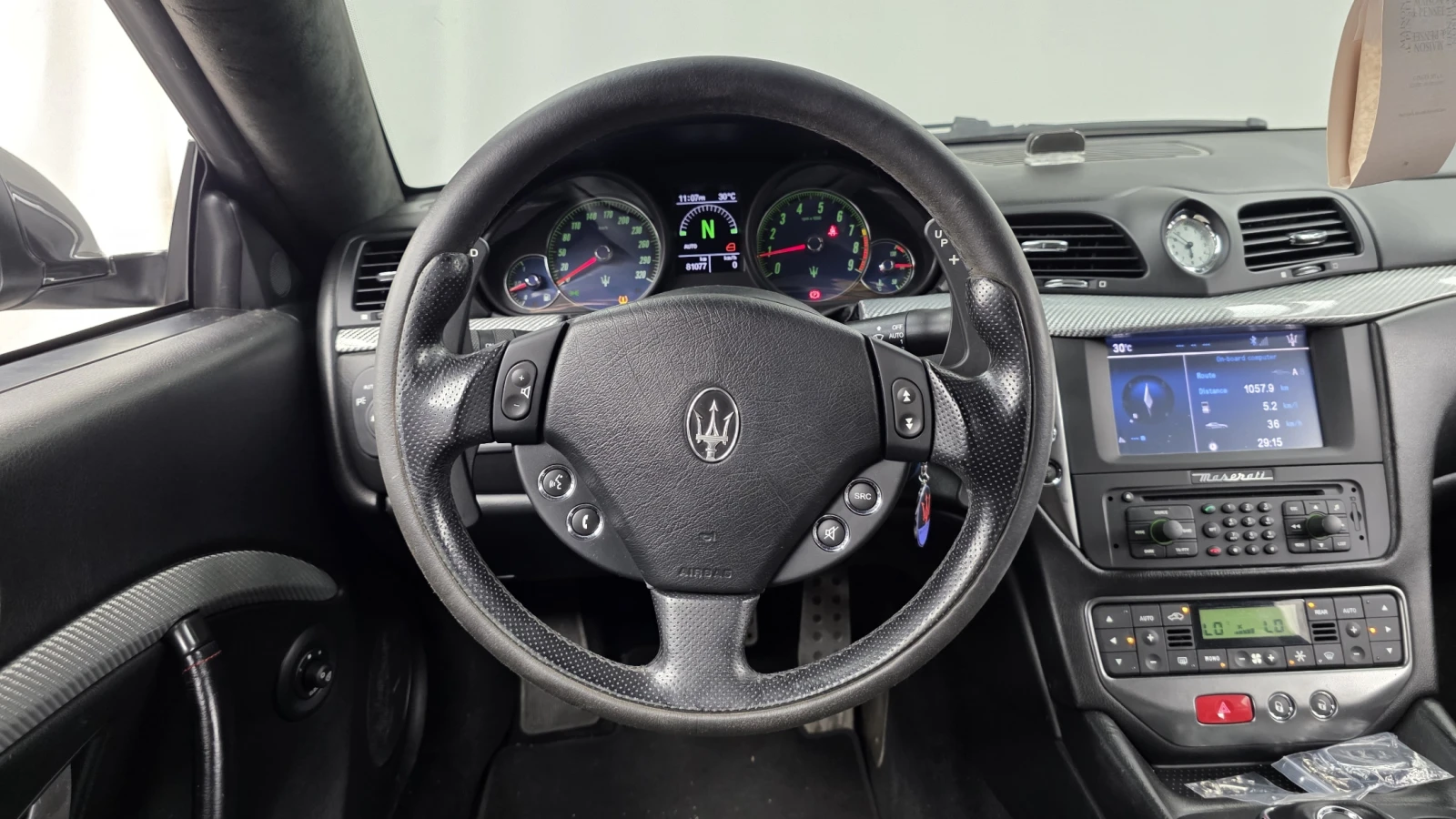 Maserati GranTurismo S* 81000 км* КЕРАМИКА* КРАЙНА ЦЕНА, снимка 6 - Автомобили и джипове - 55374942