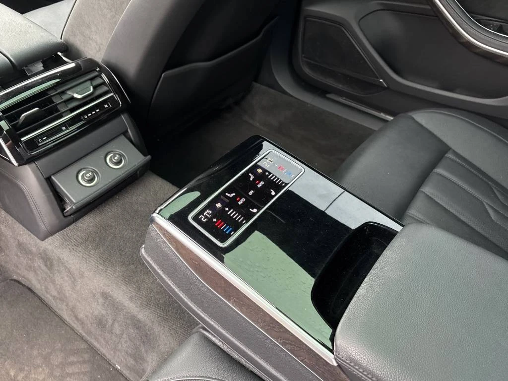 Audi A8 L | DISTRONIC | HUD | ОБДУХНВАНЕ | МАСАЖИ | , снимка 14 - Автомобили и джипове - 55541505