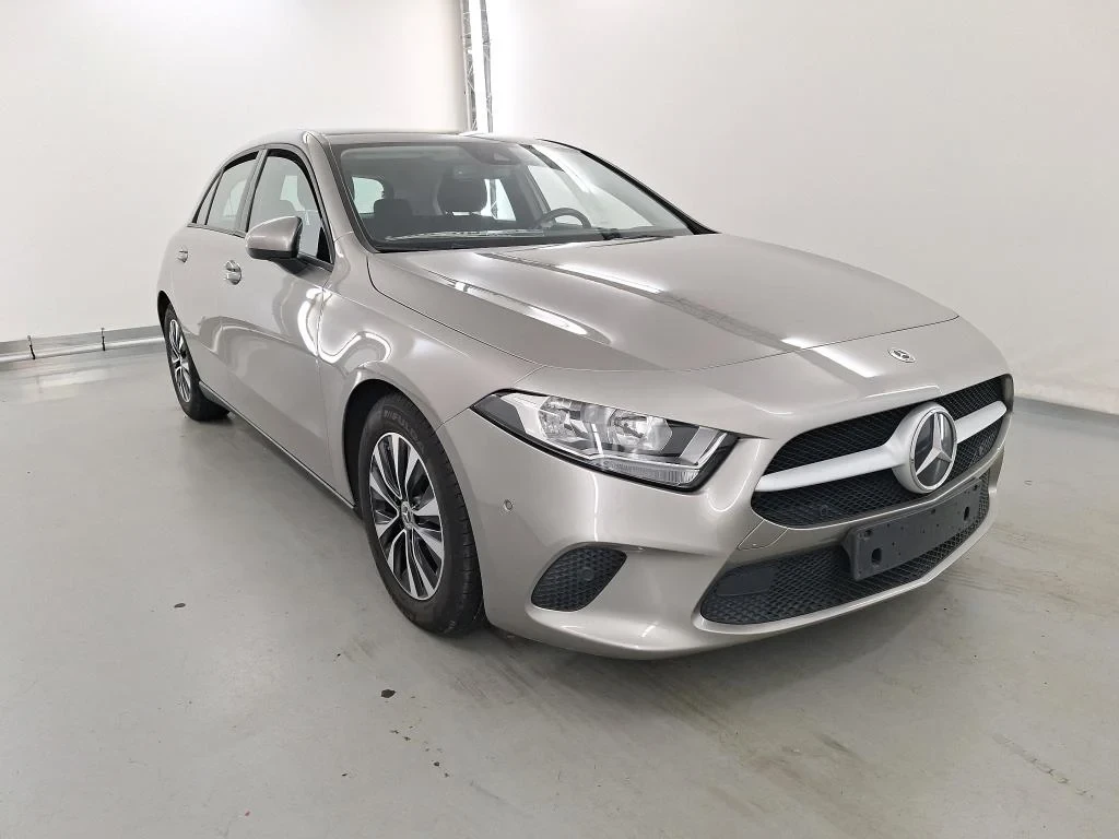 Mercedes-Benz A 180 Virtual / Navi / Camera / Keyless