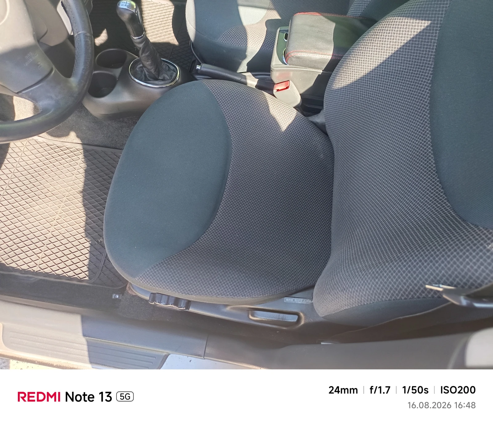 Toyota Yaris, снимка 6 - Автомобили и джипове - 55727483