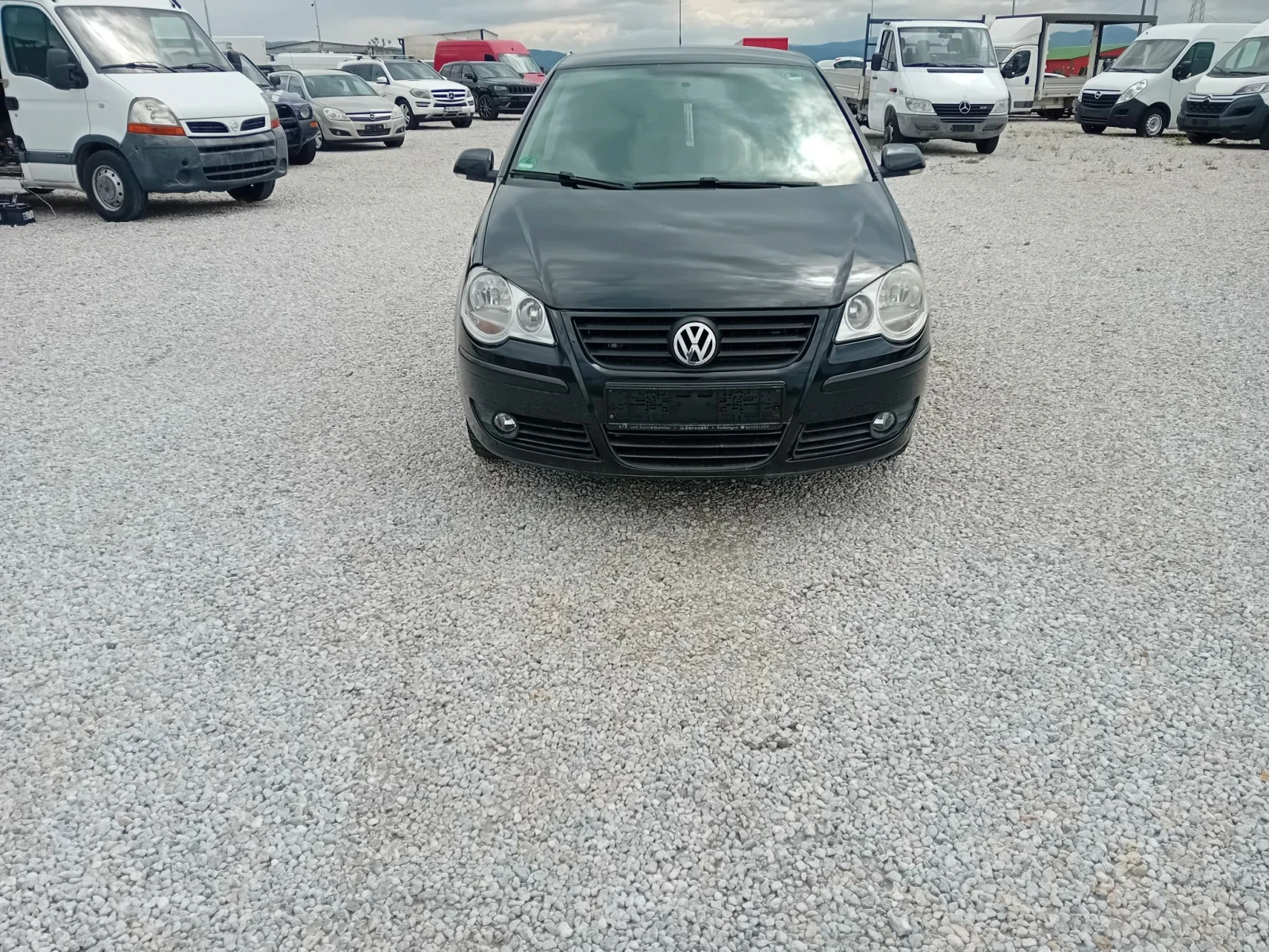 VW Polo 1.4 80k.sili, снимка 8 - Автомобили и джипове - 55838122