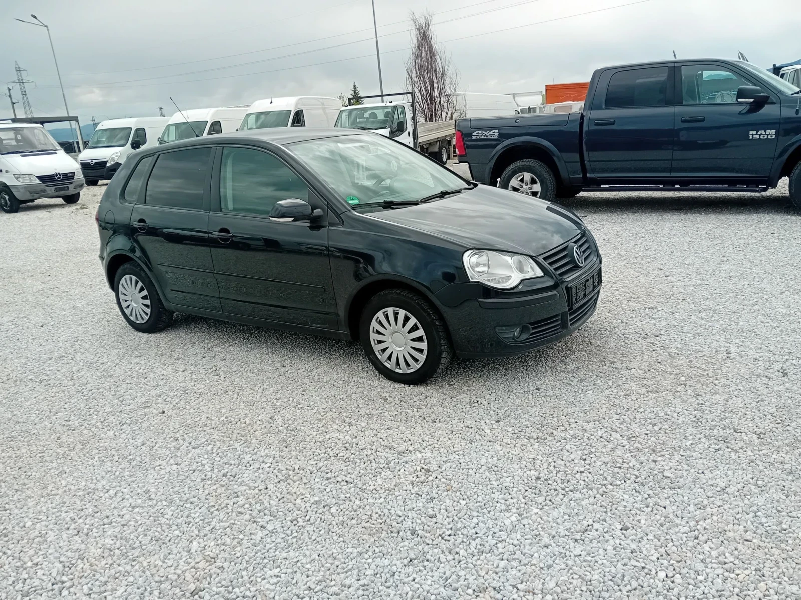 VW Polo 1.4 80k.sili, снимка 9 - Автомобили и джипове - 55838122