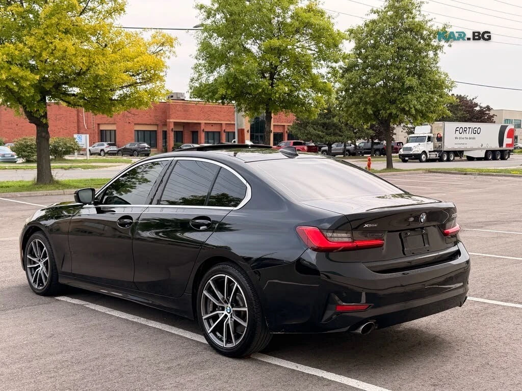 BMW 330 xDrive * АвтоКредит * (ЦЕНА ДО БГ), снимка 3 - Автомобили и джипове - 55906834
