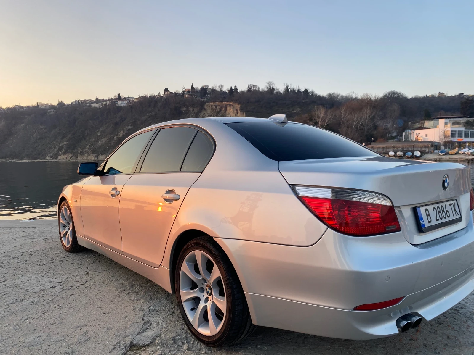 BMW 530 530I SMG, снимка 2 - Автомобили и джипове - 55982244