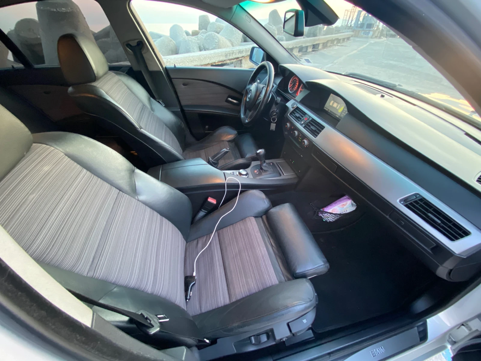 BMW 530 530I SMG, снимка 15 - Автомобили и джипове - 55982244