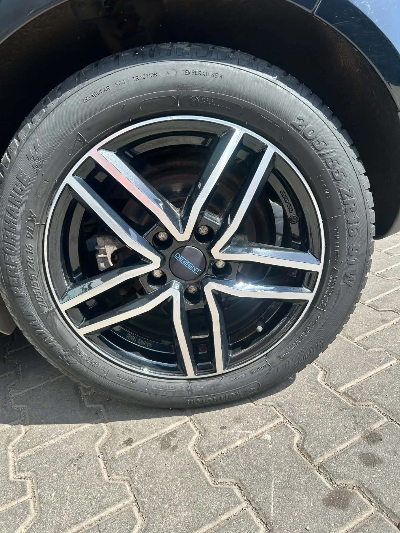 VW Golf 1.4 Бензин, снимка 4 - Автомобили и джипове - 56227220