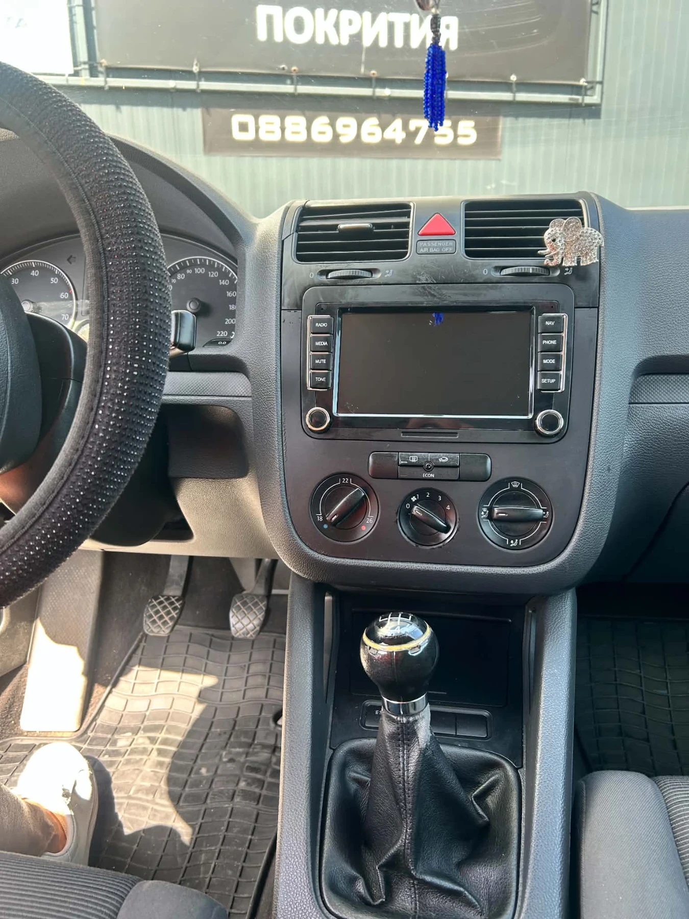 VW Golf 1.4 Бензин, снимка 10 - Автомобили и джипове - 56227220