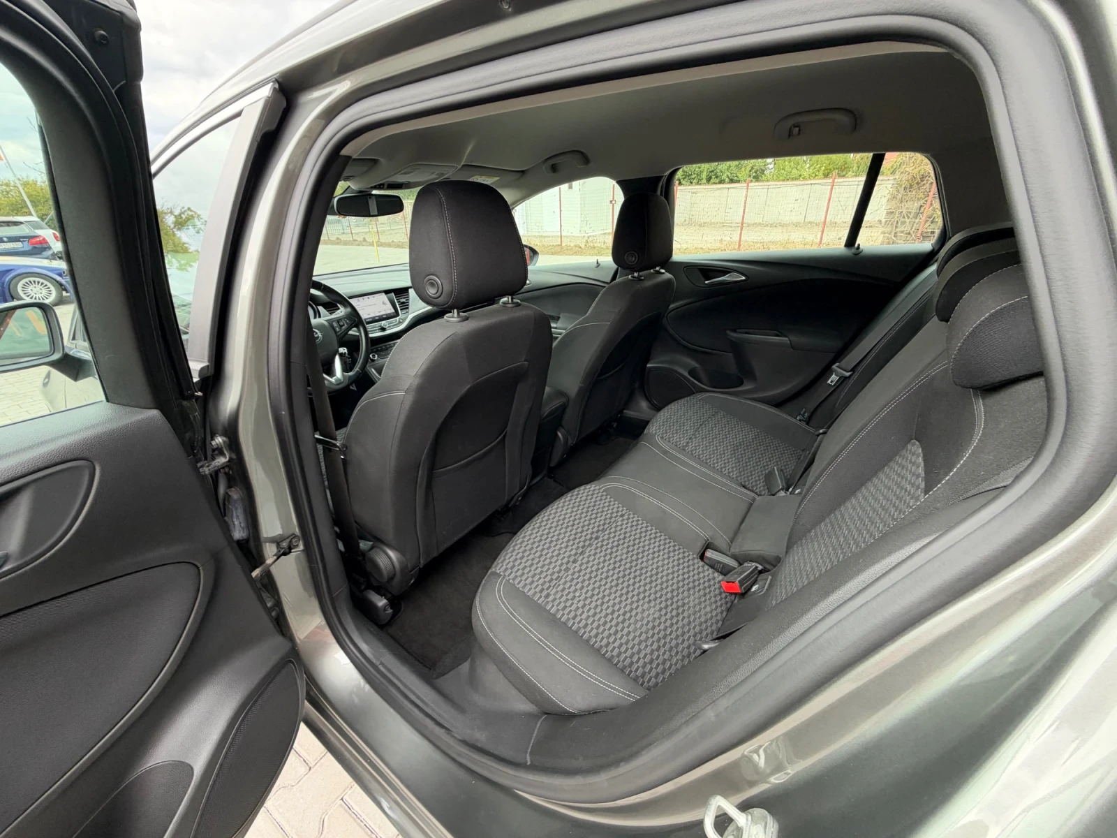 Opel Astra 1.6CDTI* 136* EUR6B | Mobile.bg � ����������� 9