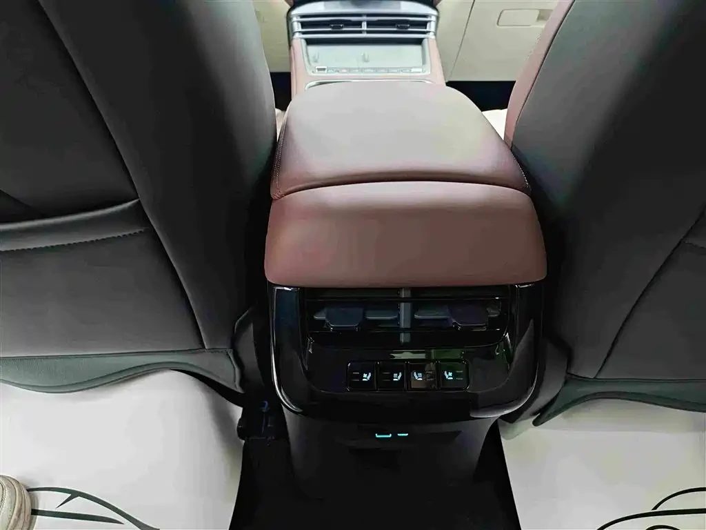 BYD Seal 07 DM-i 2026 DM-i 1.5T 230km Flagship | Mobile.bg � ����������� 16