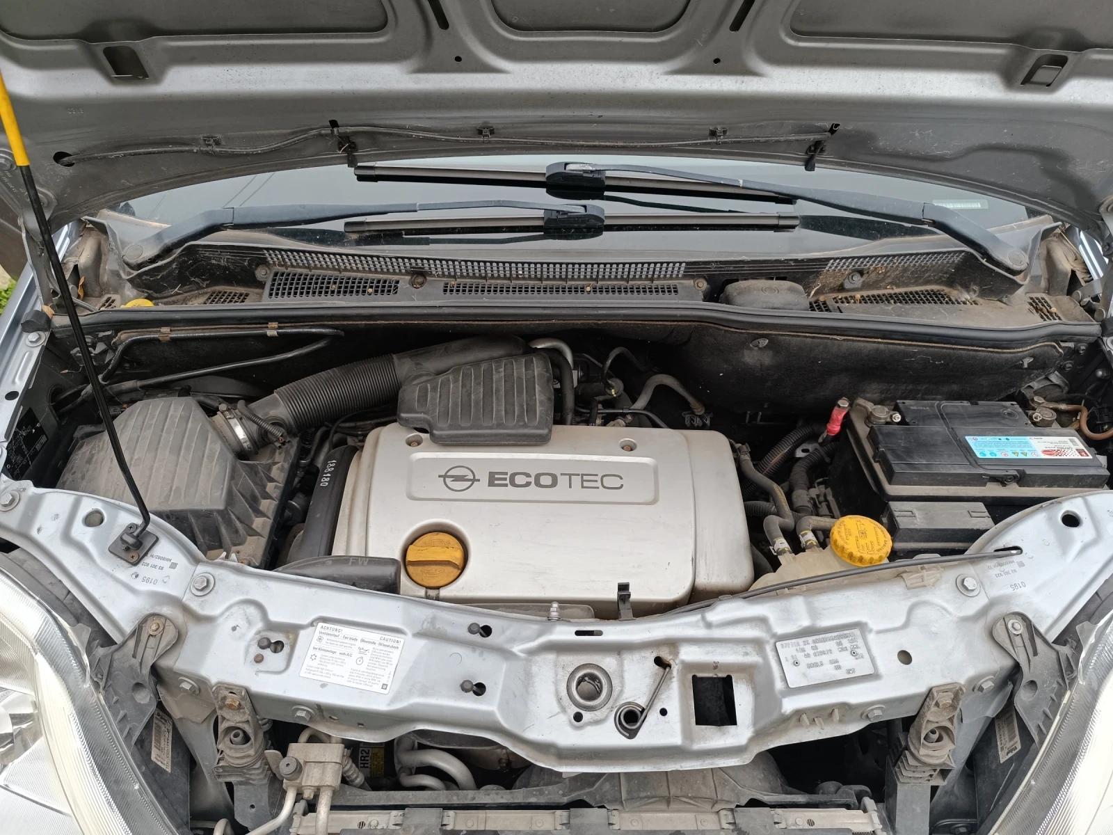 Opel Meriva 1.6 101, снимка 10 - Автомобили и джипове - 56681884