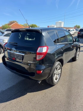 Toyota Rav4 2.2 D-4-D FULL, снимка 3