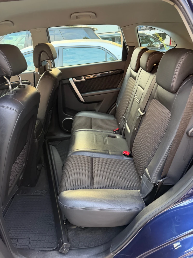 Chevrolet Captiva 2.2CDTI, 145.000km , 6+ 1, снимка 12 - Автомобили и джипове - 51899332