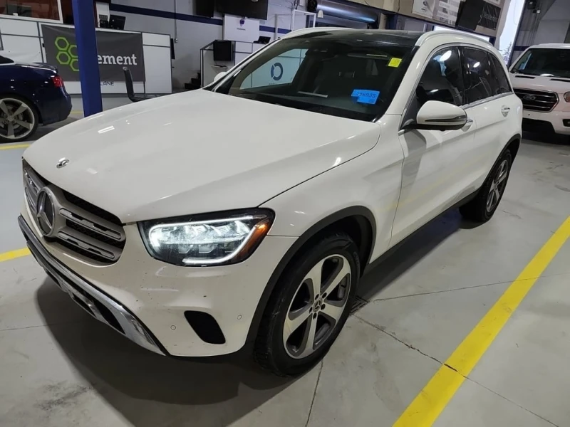Mercedes-Benz GLC * 300 * CARFAX * БЕЗ ПЪРВОНАЧАЛНА ВНОСКА