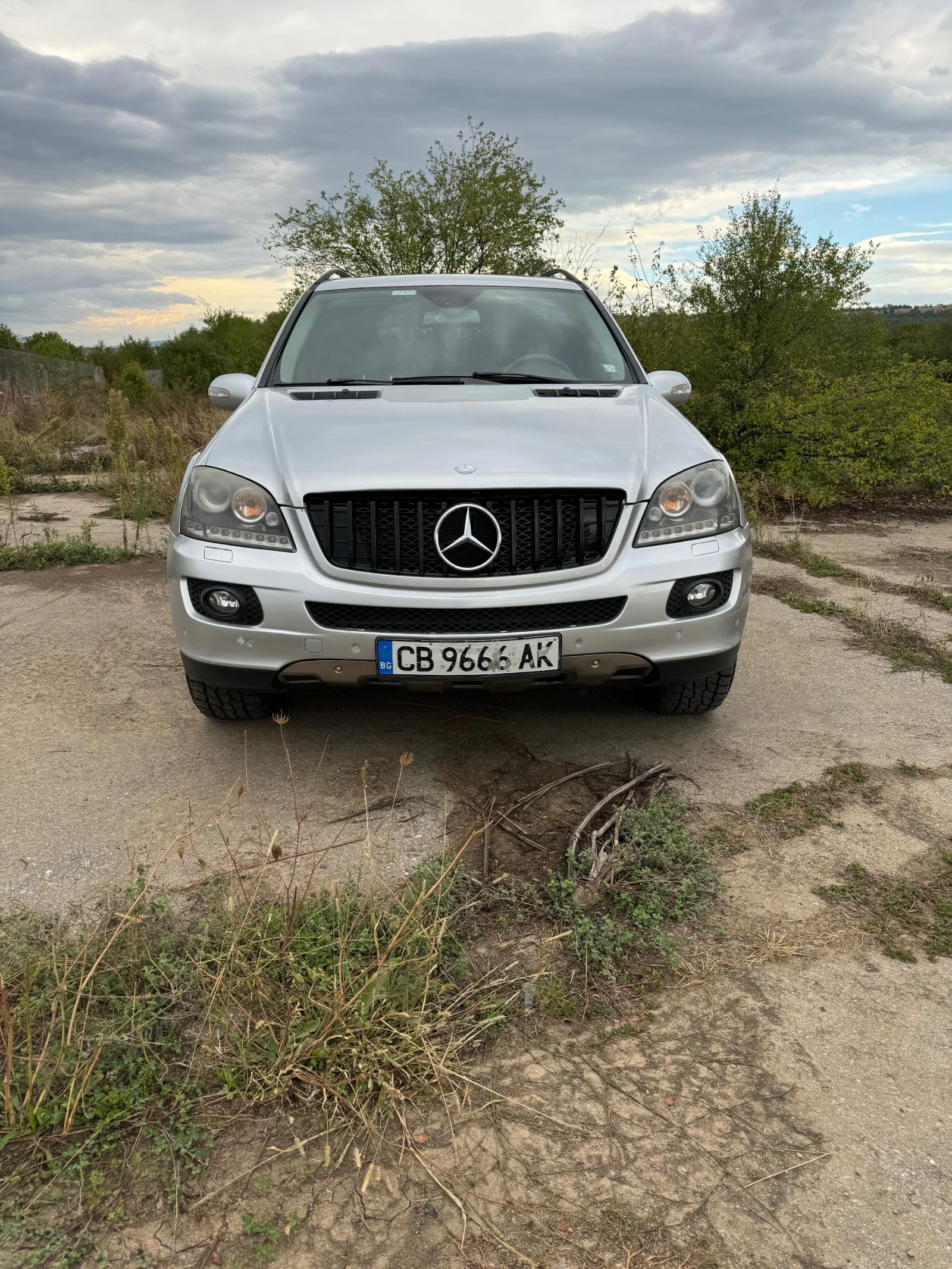 Mercedes-Benz ML 500  - изображение 6