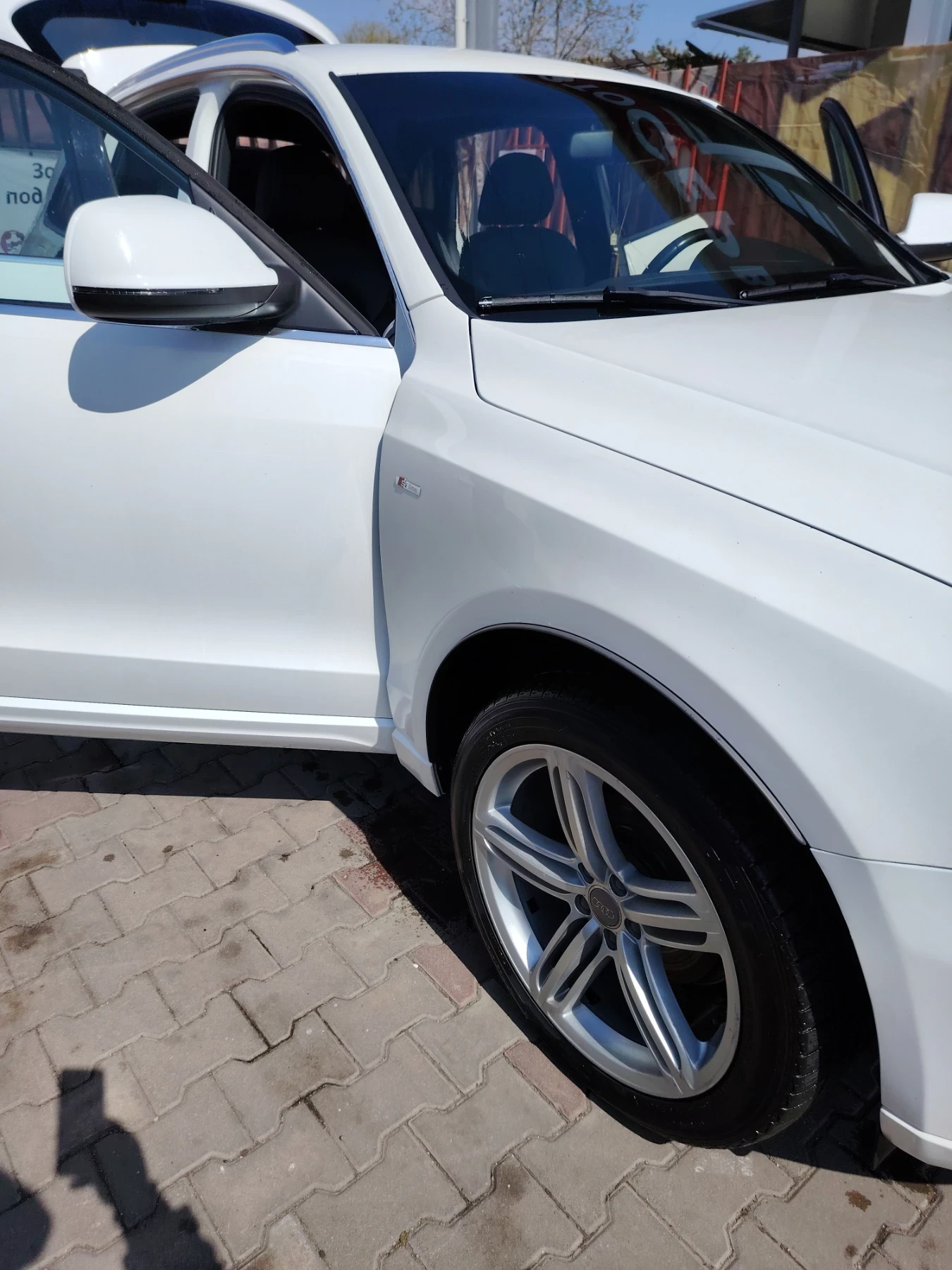Audi Q5 20 TDi170 S  LINE  - изображение 9