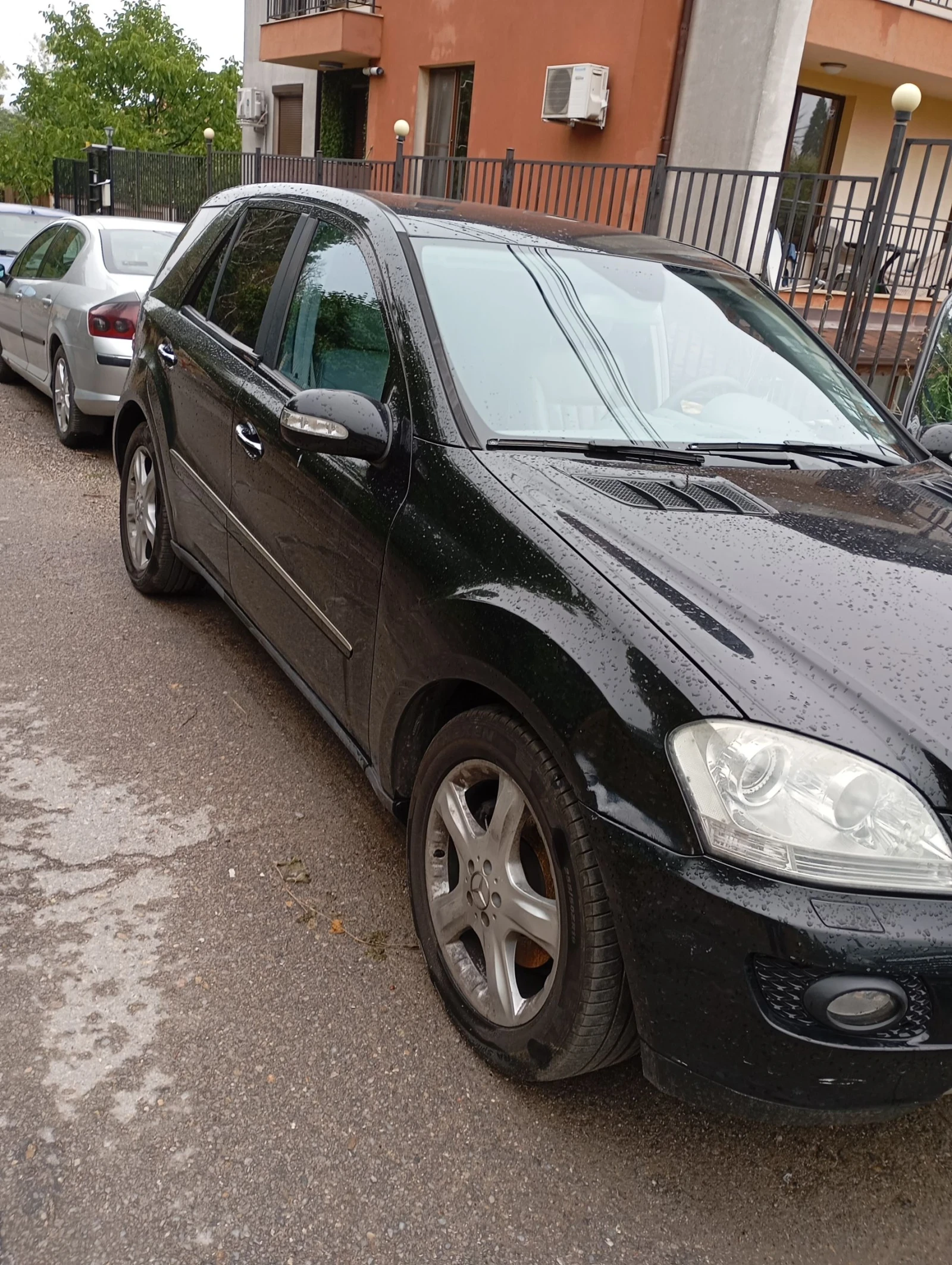 Mercedes-Benz ML 350  - изображение 4