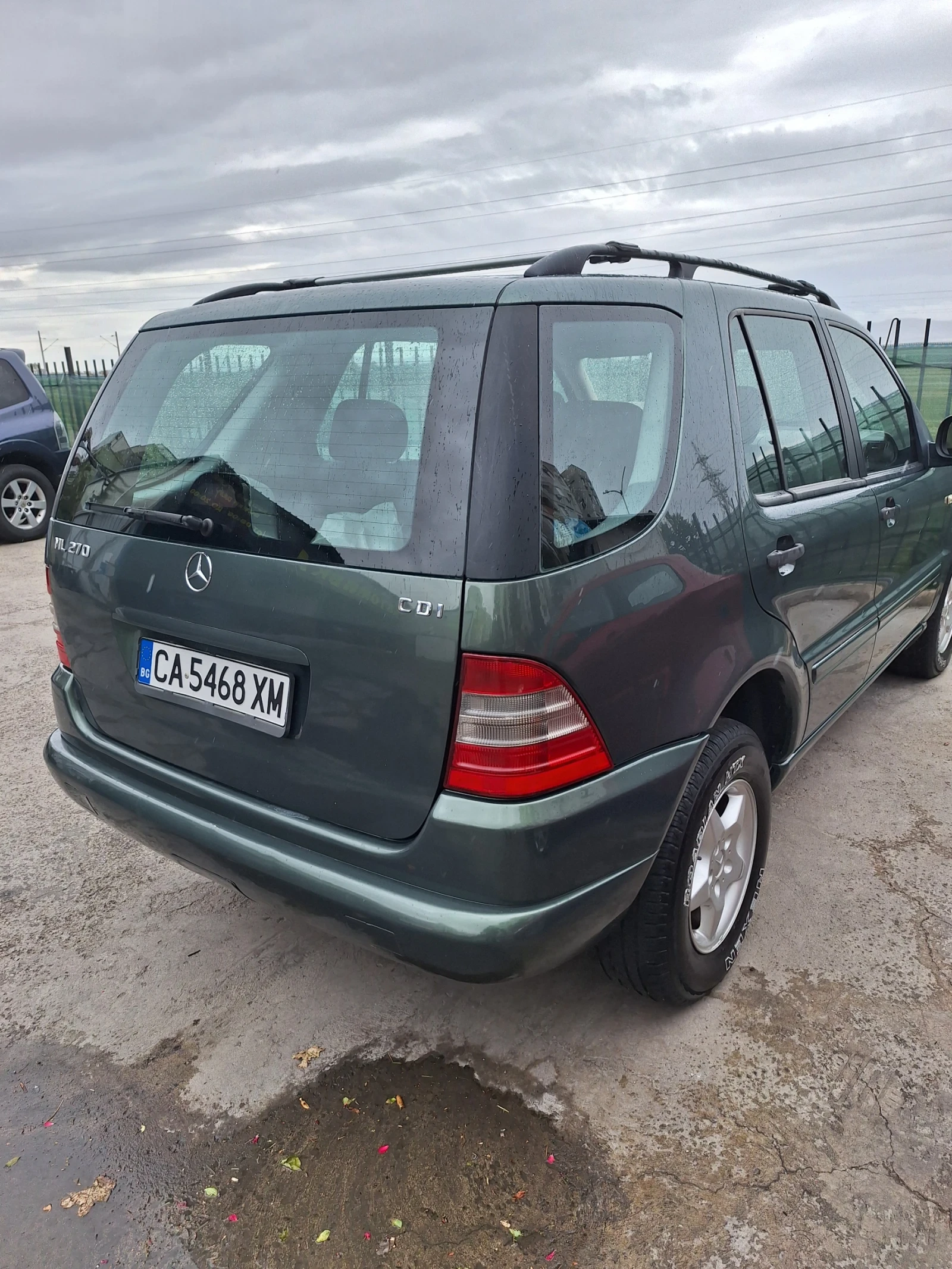 Mercedes-Benz ML 270  - изображение 6