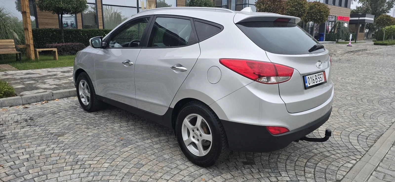 Hyundai IX35 2.0 CRDI ADW 184к.с.АВТОМАТ FULL!!! - изображение 4