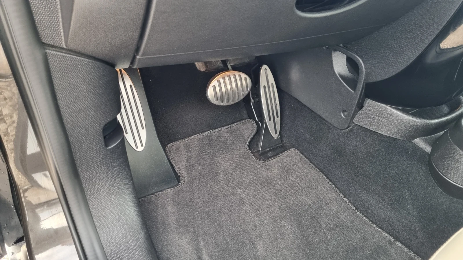 Mini Countryman 2.0SD Face ALL4 Autom Navi Panoramic Harman Kardon | Mobile.bg   12